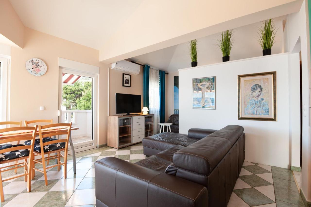 Apartments Gordana ロクヴァ・ロゴズニツァ エクステリア 写真